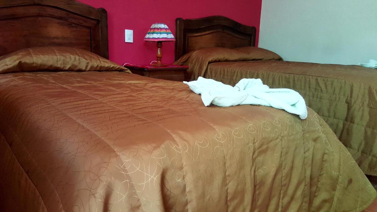 Hotel Posada Las Rosas San Cristobal de las Casas Luaran gambar